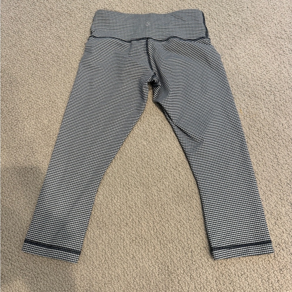 Lululemon Gingham Wunder Under Crop II - Picture 4 of 4